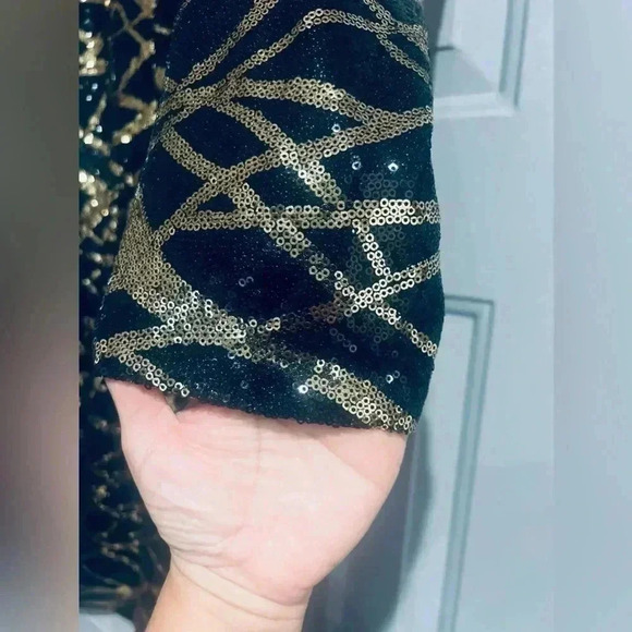 Black and gold sequin dress by Arden B. NWT SIZE XL - Picture 7 of 14